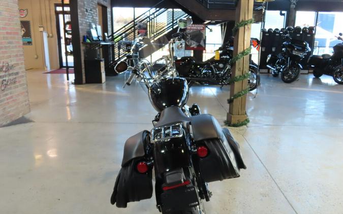 2020 Harley-Davidson® FXST Softail Standard®