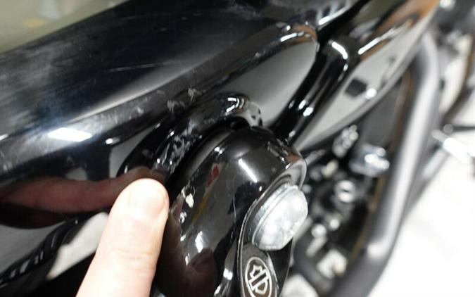 2021 Harley-Davidson Sportster 883 Iron
