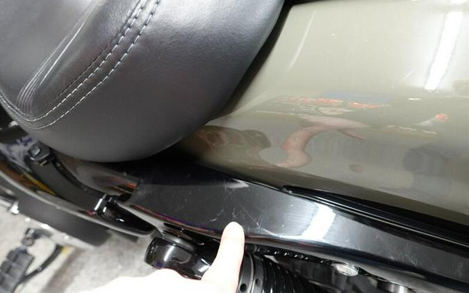 2021 Harley-Davidson Sportster 883 Iron