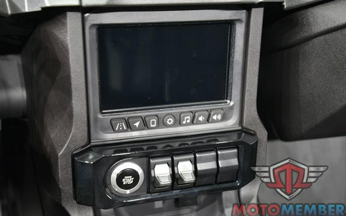 2025 Polaris Slingshot SLINGSHOT SLR Autodrive Graphite Gloss