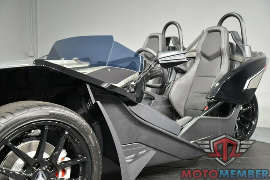 2025 Polaris Slingshot SLINGSHOT SLR Autodrive Graphite Gloss