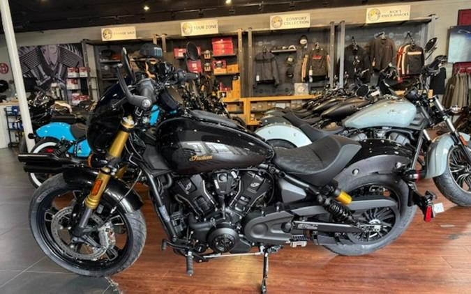 2026 Indian Motorcycle® 101 Scout® Black Crystal with Super Graphite