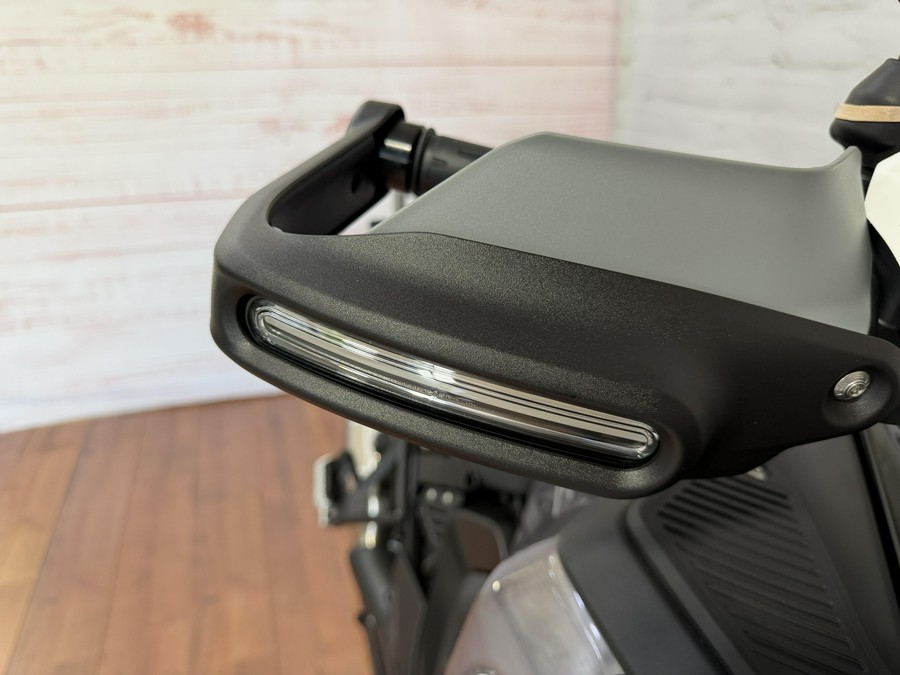 2026 BMW R 1300 GS ADVENTURE AUTOSHIFT TRIPLE BLACK PACKAGE