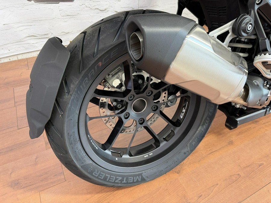 2026 BMW R 1300 GS ADVENTURE AUTOSHIFT TRIPLE BLACK PACKAGE