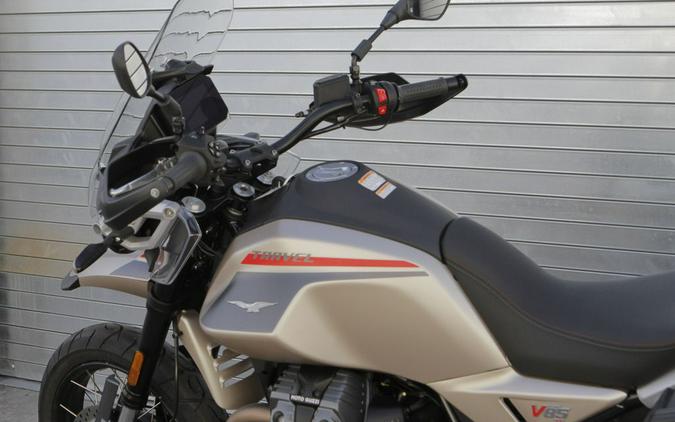 2025 Moto Guzzi V85 TT Travel