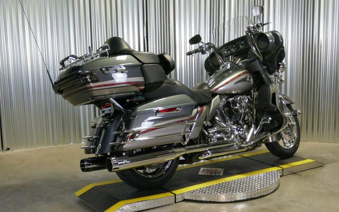 2016 Harley-Davidson CVO Limited