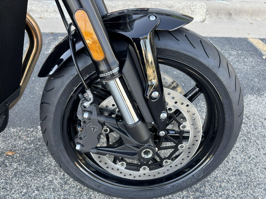 2025 Triumph Speed Twin 1200