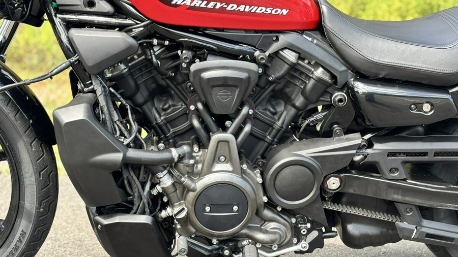 RH975 2022 Nightster™