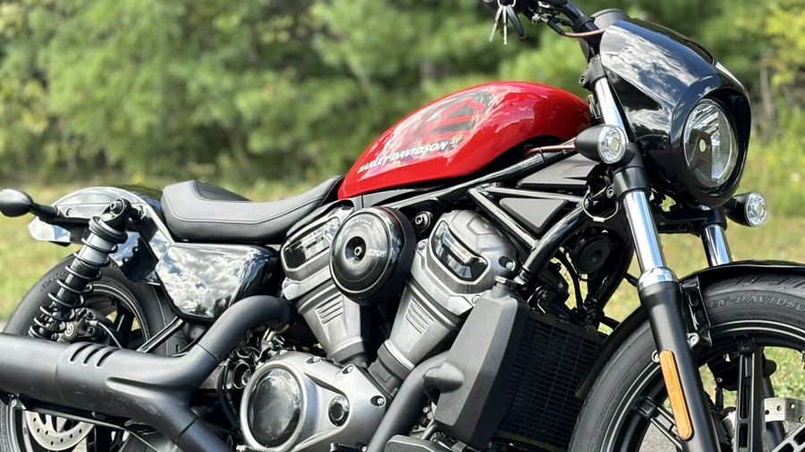 RH975 2022 Nightster™