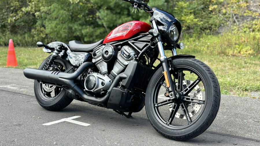 RH975 2022 Nightster™