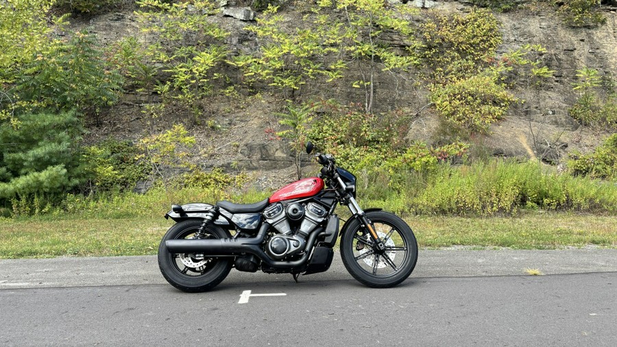 RH975 2022 Nightster™