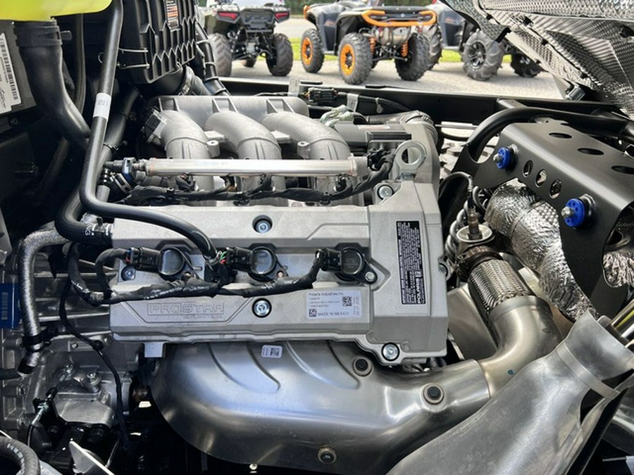 2025 Polaris Ranger XD 1500 Northstar Ultimate Polaris Pursuit