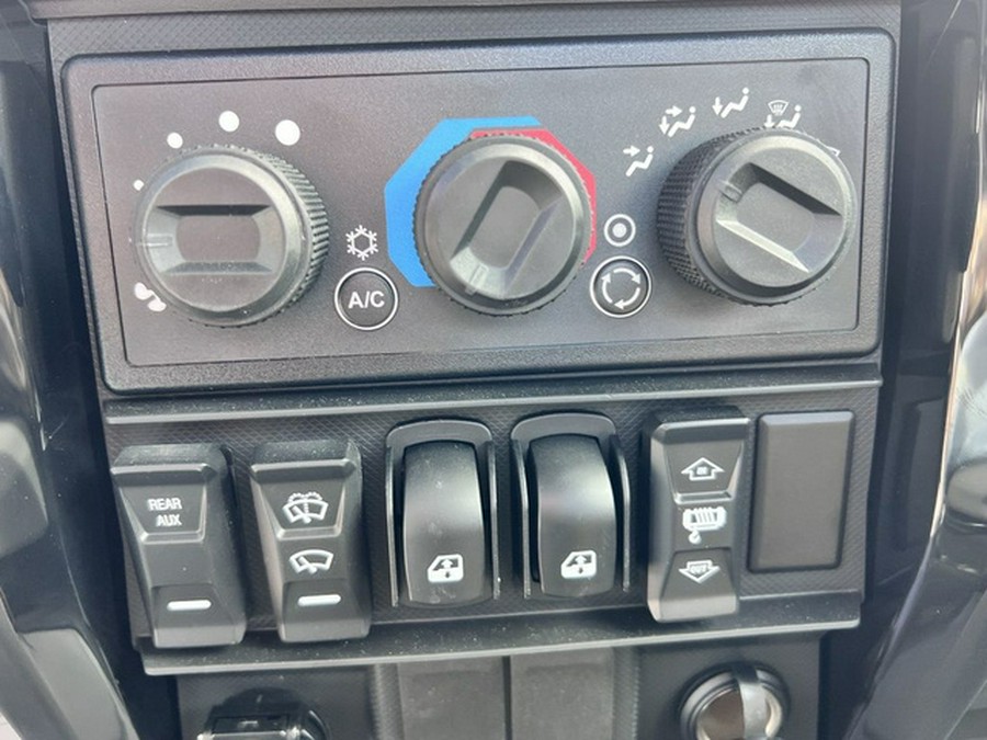 2025 Polaris Ranger XD 1500 Northstar Ultimate Polaris Pursuit