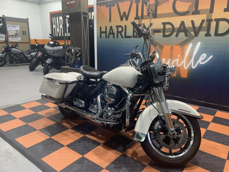 USED 2015 HARLEY-DAVIDSON POLICE ROAD KING FLHP FOR SALE NEAR LAKEVILLE, MN