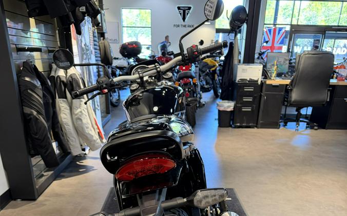 2027 Triumph Tracker 400