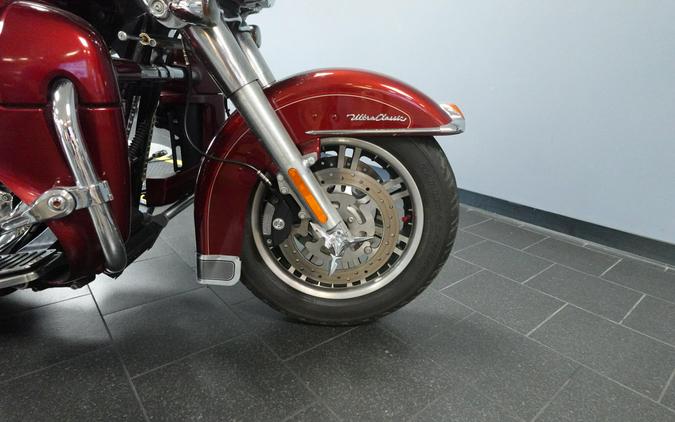 2017 Harley-Davidson Tri Glide Ultra FLHTCUTG
