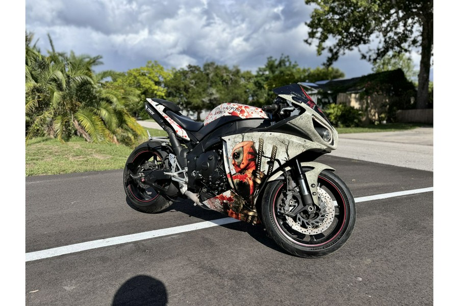 2011 Yamaha R1 1000CC