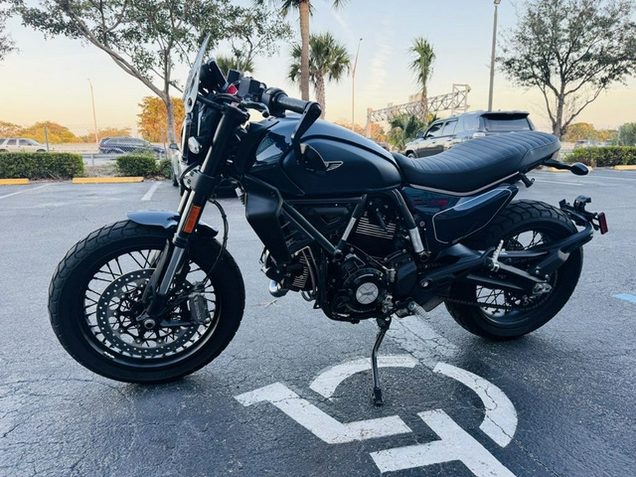 2024 Ducati Scrambler Nightshift (2G) Blue