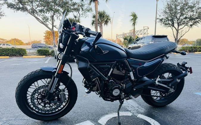 2024 Ducati Scrambler Nightshift (2G) Blue