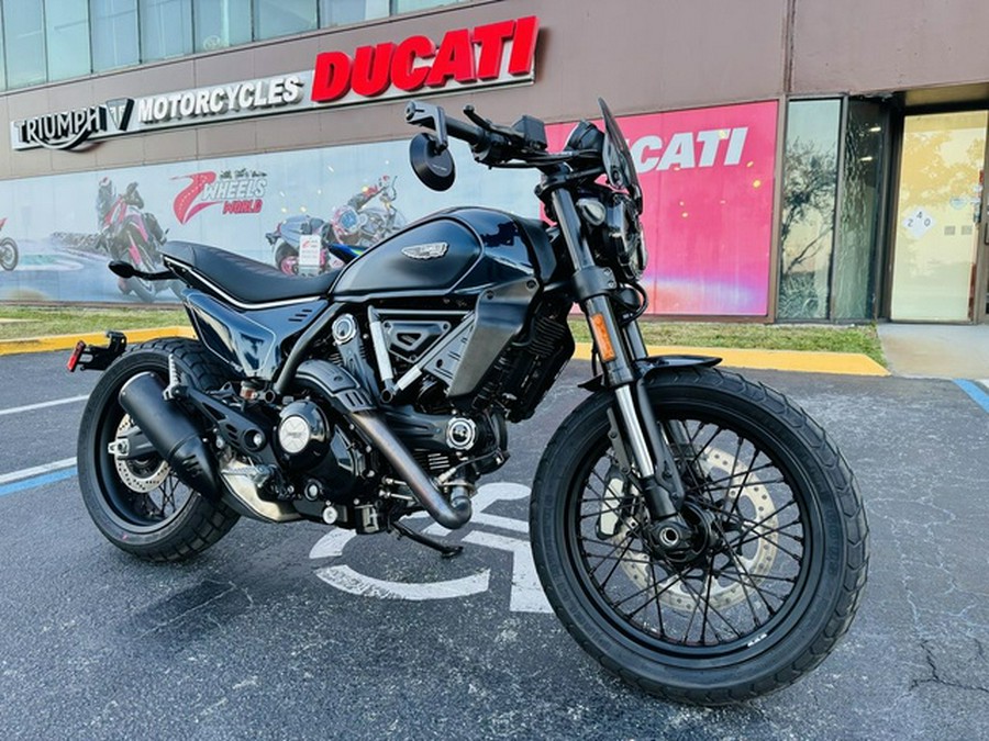 2024 Ducati Scrambler Nightshift (2G) Blue