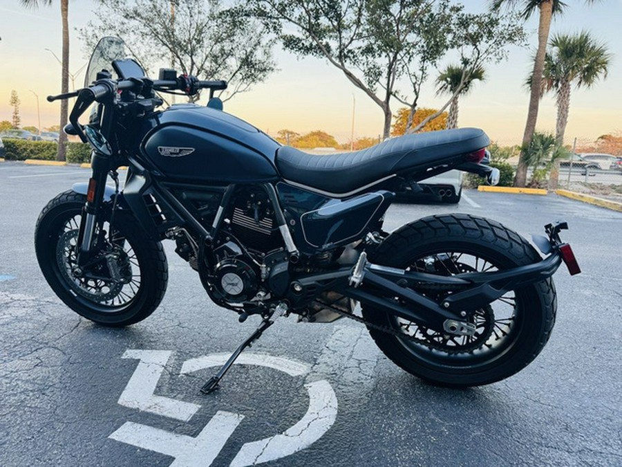 2024 Ducati Scrambler Nightshift (2G) Blue