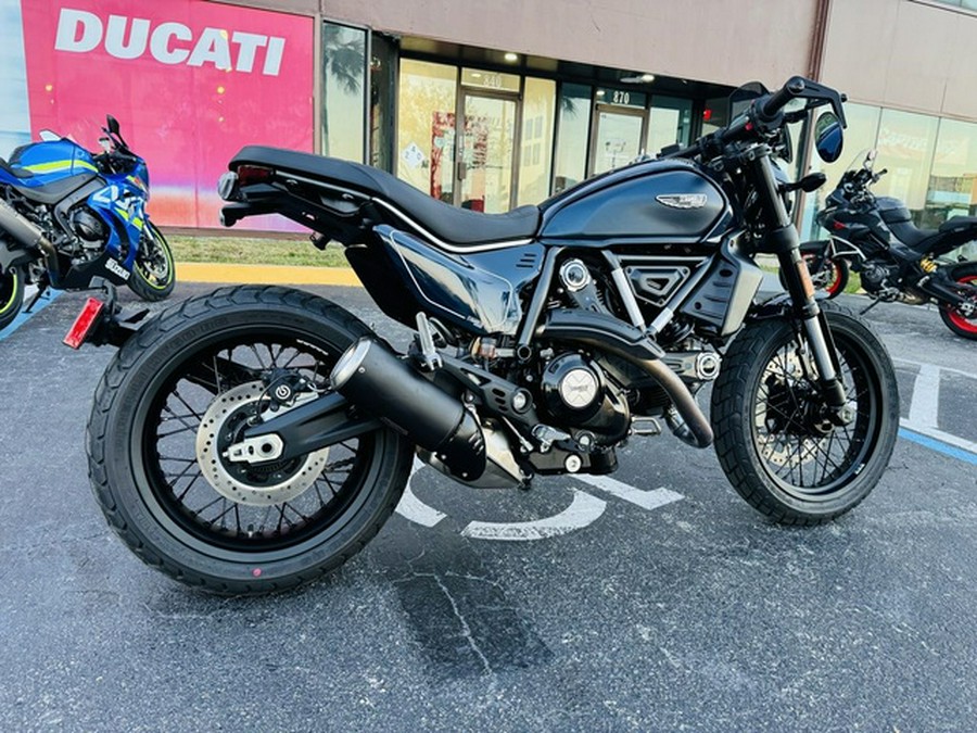 2024 Ducati Scrambler Nightshift (2G) Blue