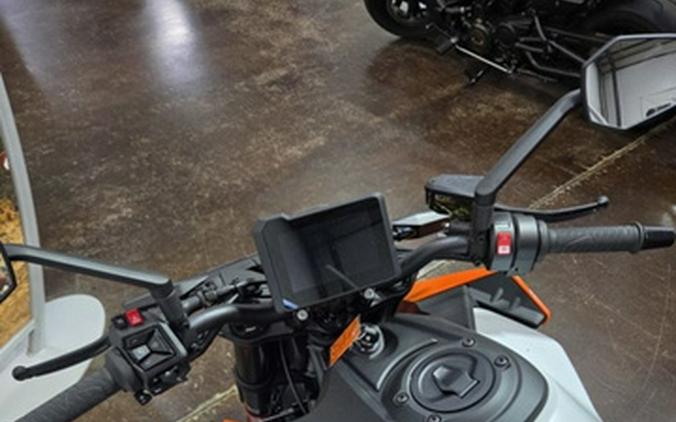 2027 KTM Duke 990