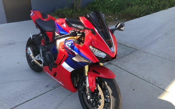 2023 Honda CBR1000RR ABS