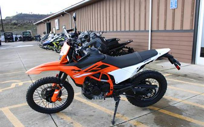 2025 KTM 390 Enduro R