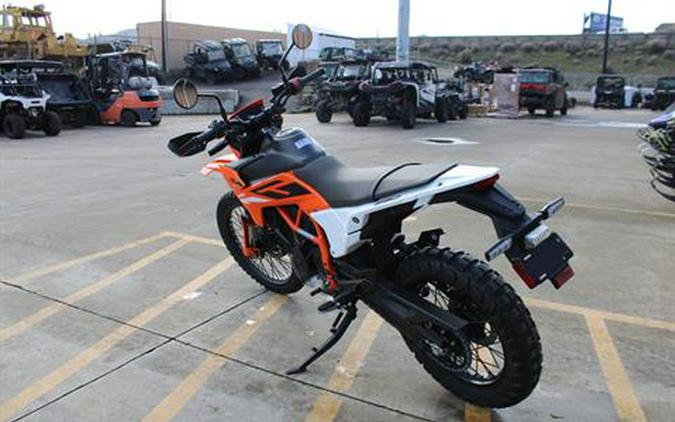 2025 KTM 390 Enduro R
