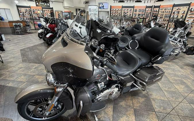 2023 Harley-Davidson® FLHTK - Ultra Limited