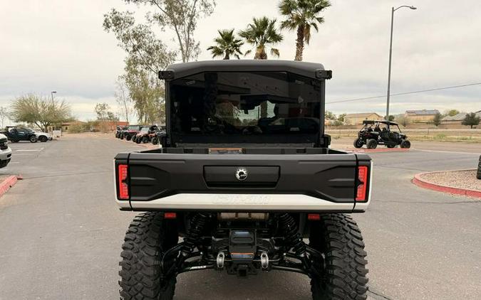 2026 Can-Am® Defender MAX Limited HD11