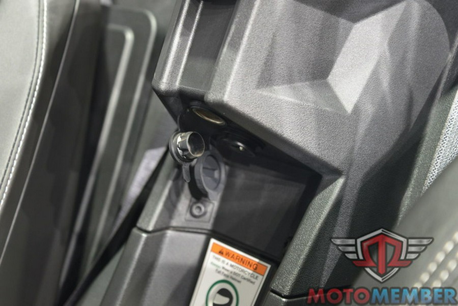 2024 Polaris Slingshot SLINGSHOT R Autodrive Purple Lightning