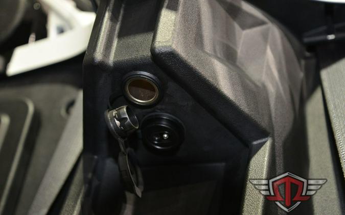 2024 Polaris Slingshot SLINGSHOT R Autodrive Purple Lightning