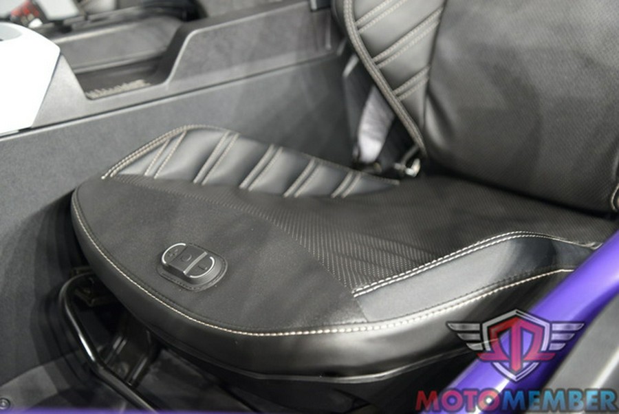 2024 Polaris Slingshot SLINGSHOT R Autodrive Purple Lightning