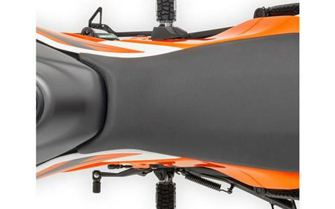 2025 KTM 390 SMC R