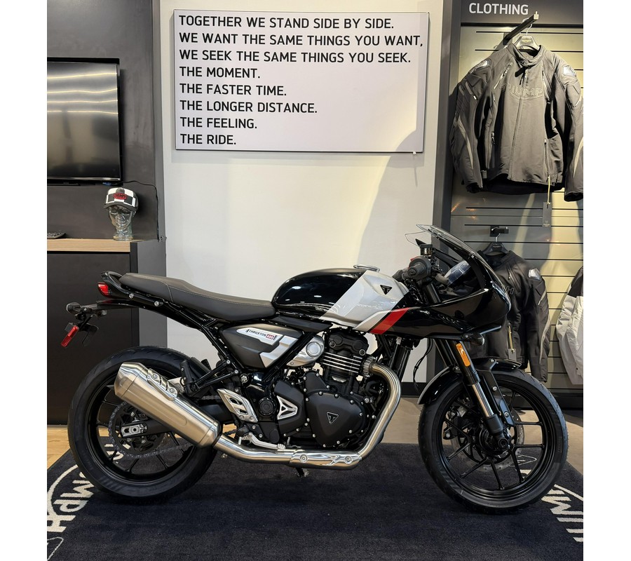 2026 Triumph Thruxton 400