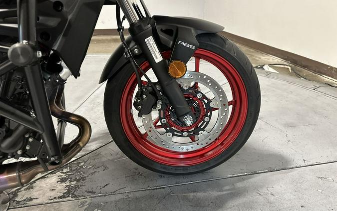 2025 Kawasaki Z500 SE ABS