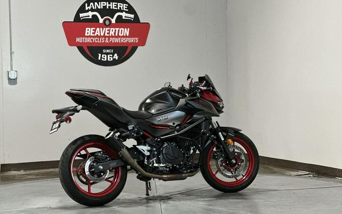 2025 Kawasaki Z500 SE ABS
