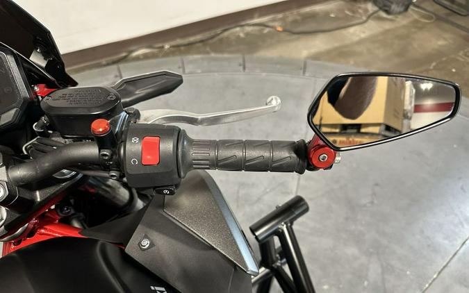 2025 Kawasaki Z500 SE ABS