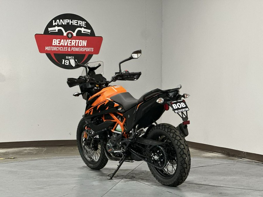 2024 KTM Adventure 390