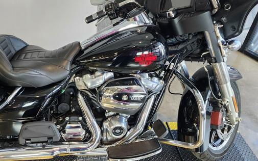 2019 Harley-Davidson® Electra Glide® Standard FLHT