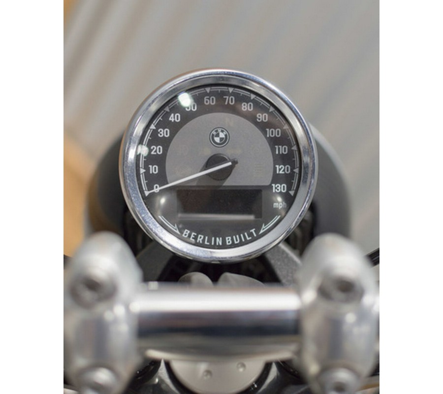 2022 BMW R 18 Manhattan Metallic Matte