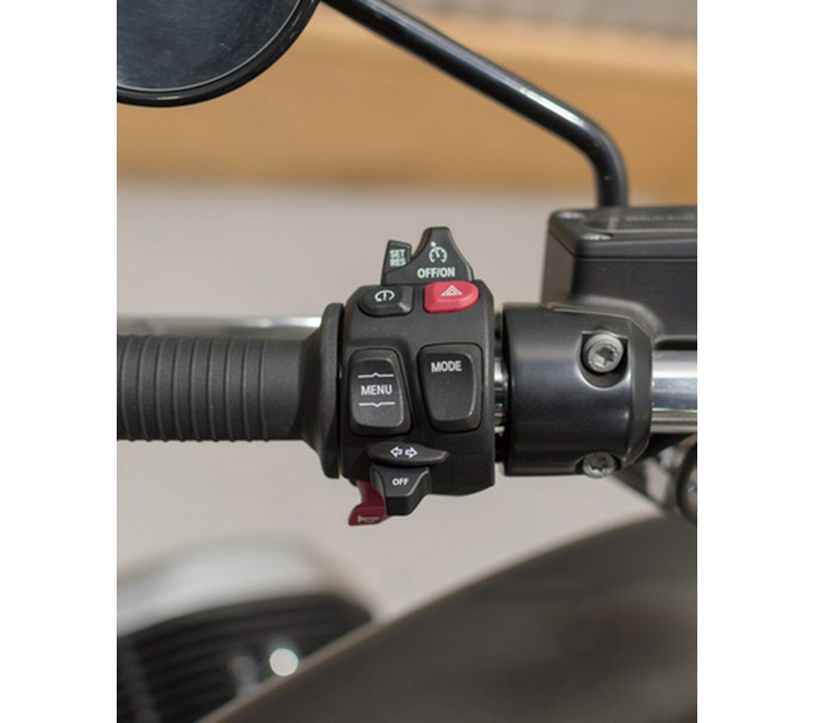 2022 BMW R 18 Manhattan Metallic Matte