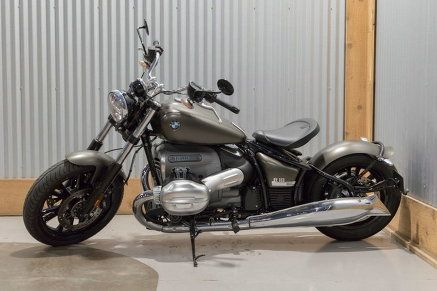 2022 BMW R 18 Manhattan Metallic Matte