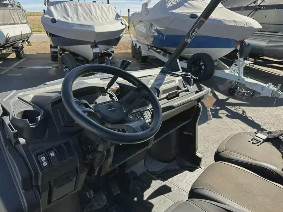 2026 CAN-AM DEFENDER MAX XT HD9