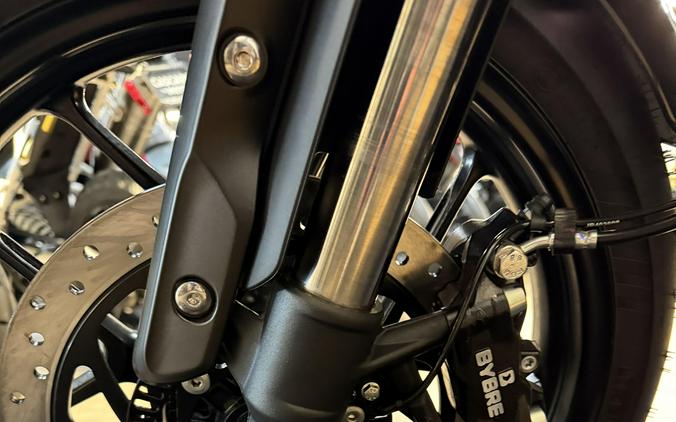 2026 Triumph Thruxton 400