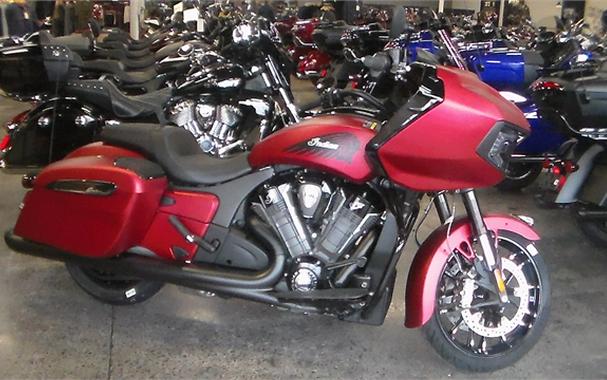 2024 Indian Motorcycle Challenger Dark Horse with PowerBand Audio Package