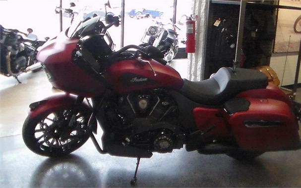 2024 Indian Motorcycle Challenger Dark Horse with PowerBand Audio Package