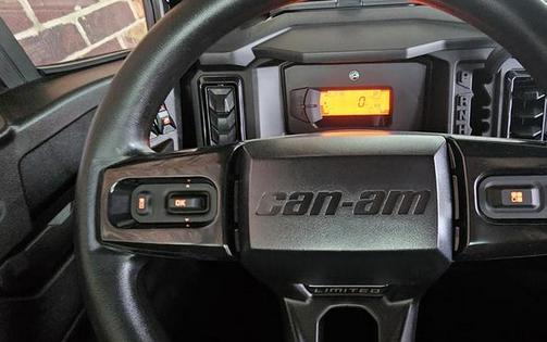 2026 Can-Am® Defender Limited HD11 Desert Tan & Carbon Black